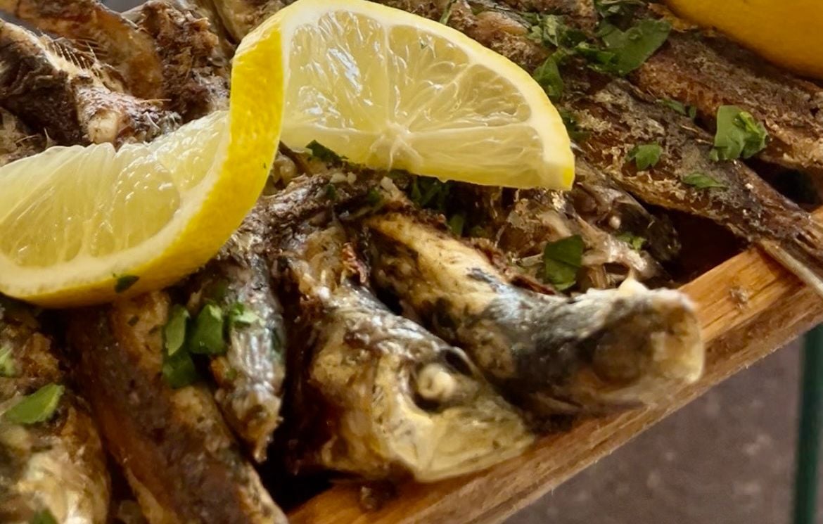 Enlatadas, rebozadas, a la plancha y para llevar… Cuando las sardinas vuelven a estar de moda Enlatadas, rebozadas, a la plancha y para llevar… Cuando las sardinas vuelven a estar de moda